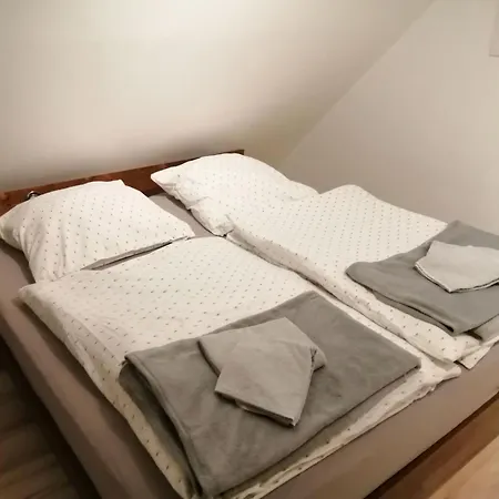 30 By Interhome * Frielendorf